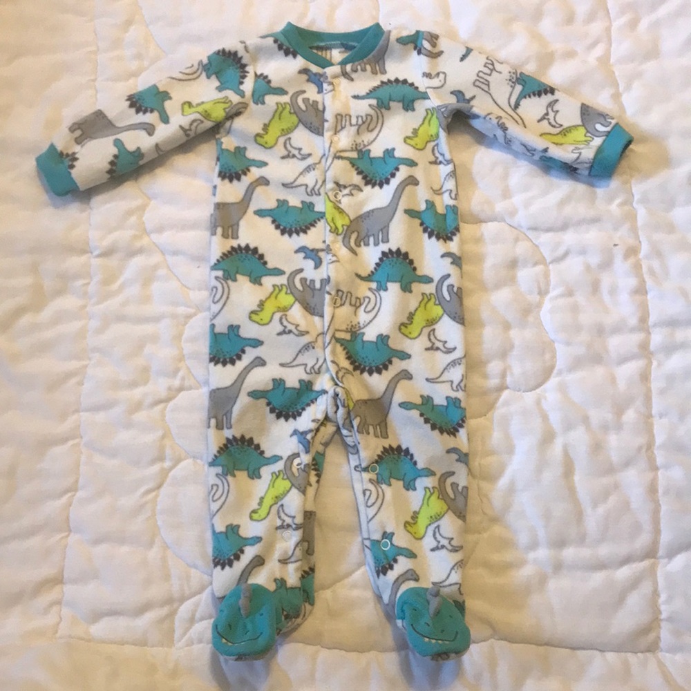 Carter’s dinosaur 🦕 footed sleeper